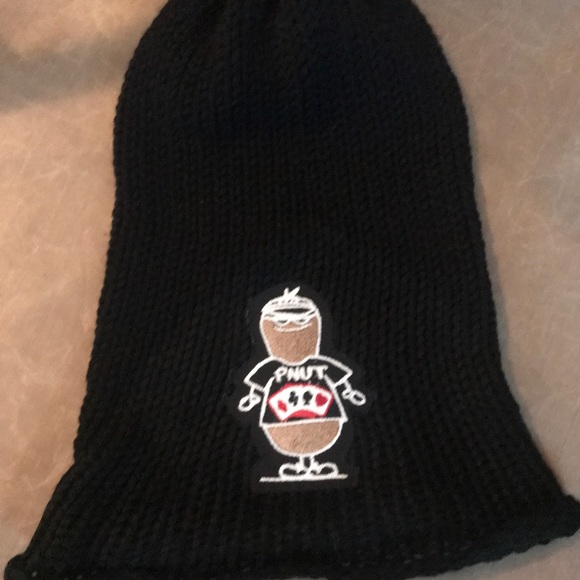 Pom Pom beanies - Picture 3 of 10